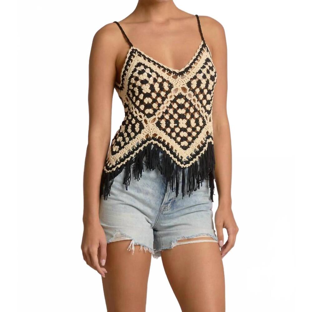 NEW ELAN desert fringe crochet tank in black/beige